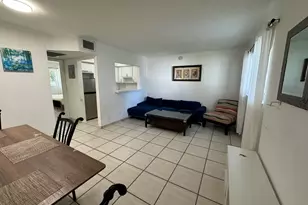 811 SE 16th St, Fort Lauderdale, FL 33316 - Photo 2