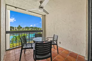 955 Egret Circle, Delray Beach, FL 33444 - Photo 12