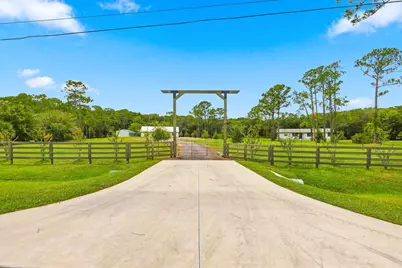 1315 NE 342nd Trail, Okeechobee, FL 34972 - Photo 1