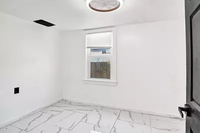 7936 Terrace Road, Lake Worth, FL 33462 - Photo 6