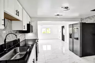7936 Terrace Rd, Lake Worth, FL 33462 - Photo 18