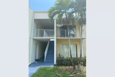 409 Executive Center Drive #211, West Palm Beach, FL 33401 - Photo 24