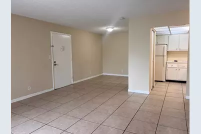 409 Executive Center Drive #211, West Palm Beach, FL 33401 - Photo 6