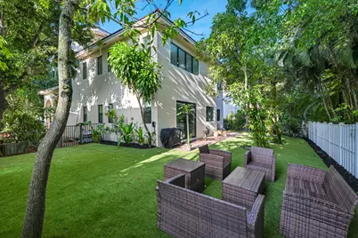 11695 NW 2nd Street, Plantation, FL 33325 - Photo 4