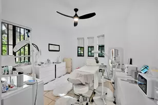 11695 NW 2nd St, Plantation, FL 33325 - Photo 18