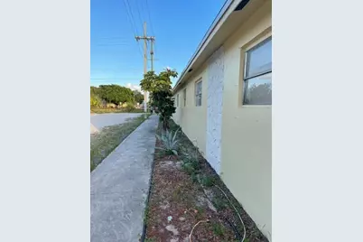 1130 N F Street #A, Lake Worth, FL 33460 - Photo 10