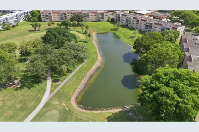 1050 Country Club Drive #306, Margate, FL 33063 - Photo 4