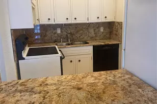 2200 NE 66th St, Fort Lauderdale, FL 33308 - Photo 22