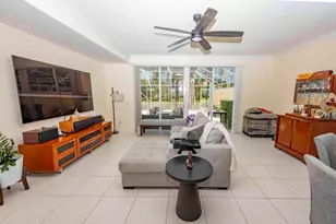 154 Santa Barbara Way, Palm Beach Gardens, FL 33410 - Photo 2