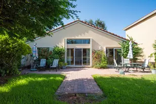 4977 Victoria Cir, West Palm Beach, FL 33409 - Photo 40