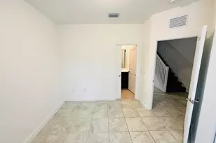 346 NE 208th Terrace, Miami, FL 33179 - Photo 6