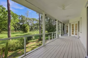 10681 154th Rd N, Jupiter, FL 33478 - Photo 8