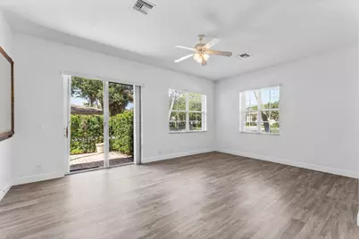 542 Tomahawk Court, Palm Beach Gardens, FL 33410 - Photo 12