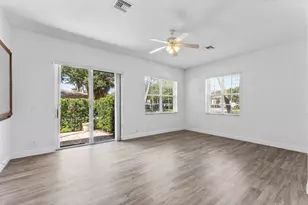542 Tomahawk Ct, Palm Beach Gardens, FL 33410 - Photo 12
