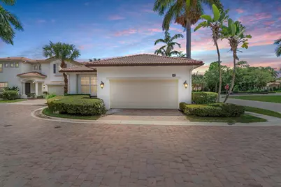 542 Tomahawk Court, Palm Beach Gardens, FL 33410 - Photo 4
