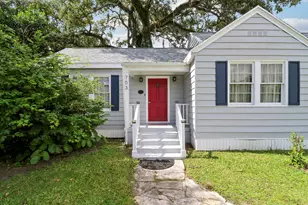 703 Florida Ave, Fort Pierce, FL 34950 - Photo 1