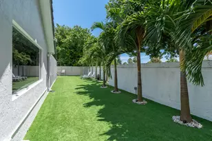23246 L'Ermitage Cir, Boca Raton, FL 33433 - Photo 48