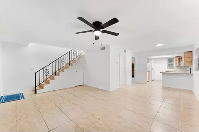 1945 NW 4th Avenue #42c, Boca Raton, FL 33432 - Photo 1