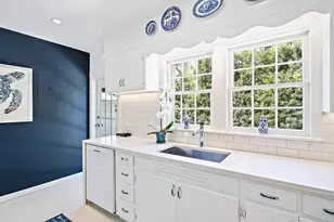 230 Colonial Ln, Palm Beach, FL 33480 - Photo 8