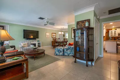 2823 NE 35th Court, Lighthouse Point, FL 33064 - Photo 6