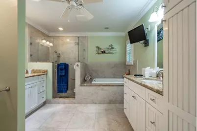 2823 NE 35th Court, Lighthouse Point, FL 33064 - Photo 20