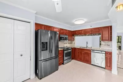 14475 N Strathmore Lane #308, Delray Beach, FL 33446 - Photo 10