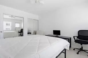 525 Meridian Ave, Miami Beach, FL 33139 - Photo 10