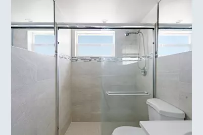 525 Meridian Avenue #305, Miami Beach, FL 33139 - Photo 12
