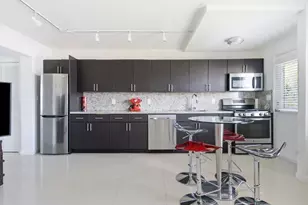 525 Meridian Ave, Miami Beach, FL 33139 - Photo 4