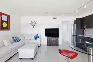 525 Meridian Ave, Miami Beach, FL 33139 - Photo 6