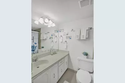 7980 N French Drive #3-202, Pembroke Pines, FL 33024 - Photo 16