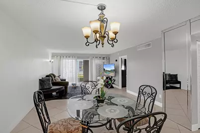 7980 N French Drive #3-202, Pembroke Pines, FL 33024 - Photo 10