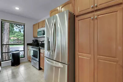 606 Brackenwood Cove, Palm Beach Gardens, FL 33418 - Photo 12