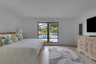 606 Brackenwood Cove, Palm Beach Gardens, FL 33418 - Photo 4