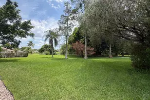 1551 S Club Dr, Wellington, FL 33414 - Photo 28