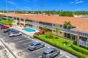 2121 NE 68th St, Fort Lauderdale, FL 33308 - Photo 2