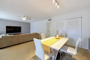 2121 NE 68th St, Fort Lauderdale, FL 33308 - Photo 24
