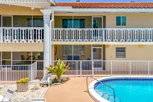 2121 NE 68th St, Fort Lauderdale, FL 33308 - Photo 8