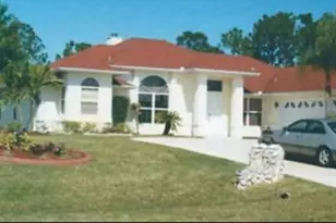 3217 SE Quay St, Port Saint Lucie, FL 34984 - Photo 2