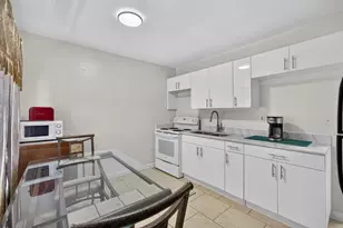 709 13th St, West Palm Beach, FL 33401 - Photo 40