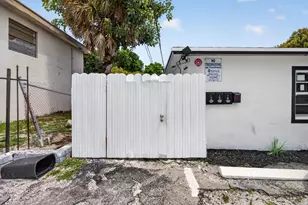 709 13th St, West Palm Beach, FL 33401 - Photo 6