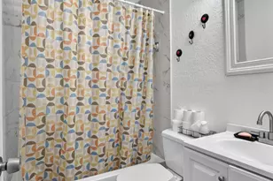 709 13th St, West Palm Beach, FL 33401 - Photo 52