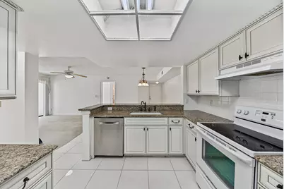9088 W Atlantic Boulevard #525, Coral Springs, FL 33071 - Photo 2