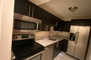 5951 NE 14th Ln, Fort Lauderdale, FL 33334 - Photo 2