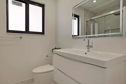 421 Fontana Drive, Palm Springs, FL 33461 - Photo 18