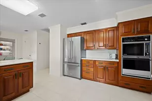 1000 Country Club Dr, North Palm Beach, FL 33408 - Photo 12