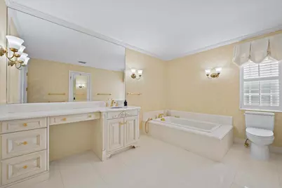 1000 Country Club Drive, North Palm Beach, FL 33408 - Photo 36