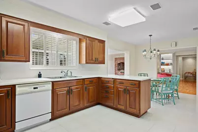 1000 Country Club Drive, North Palm Beach, FL 33408 - Photo 16