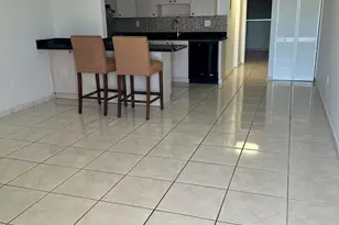 300 Oregon St, Hollywood, FL 33019 - Photo 6