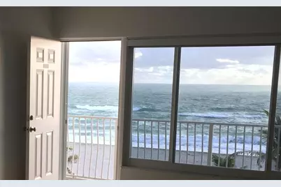 300 Oregon Street #303, Hollywood, FL 33019 - Photo 1